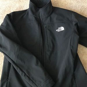 EUC women’s black North Face jacket